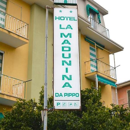 Hotel La Madunina Varazze Luaran gambar