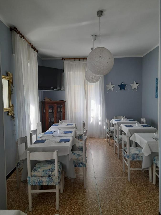 Hotel La Madunina Varazze Luaran gambar